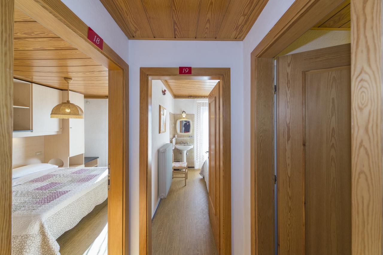 Hotel Trentino Folgaria Oda fotoğraf